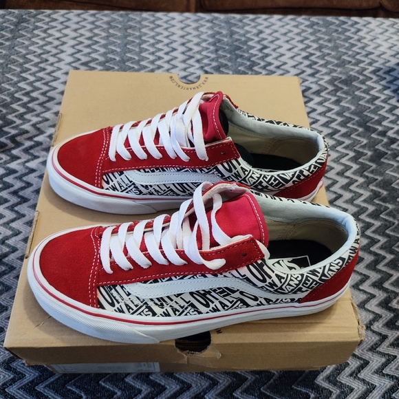 Vans shoe - Picture 3 of 6